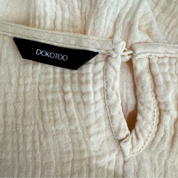 Dokotoo Women’s Cream Butterfly Ruffle Sleeve Blouse - Picture 5 of 6